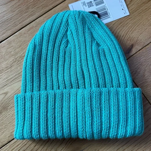 NIKE NRG Essential Knit Wool Unisex Beanie Turquoise NWT - Picture 2 of 5